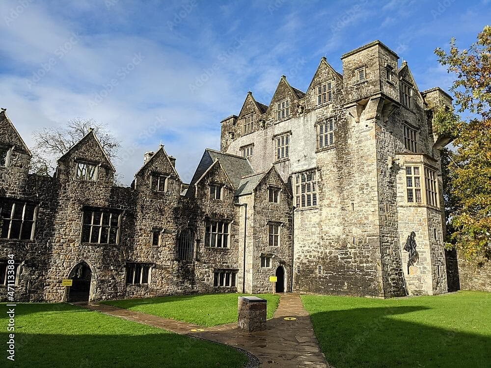 Around the Emerald Isle 