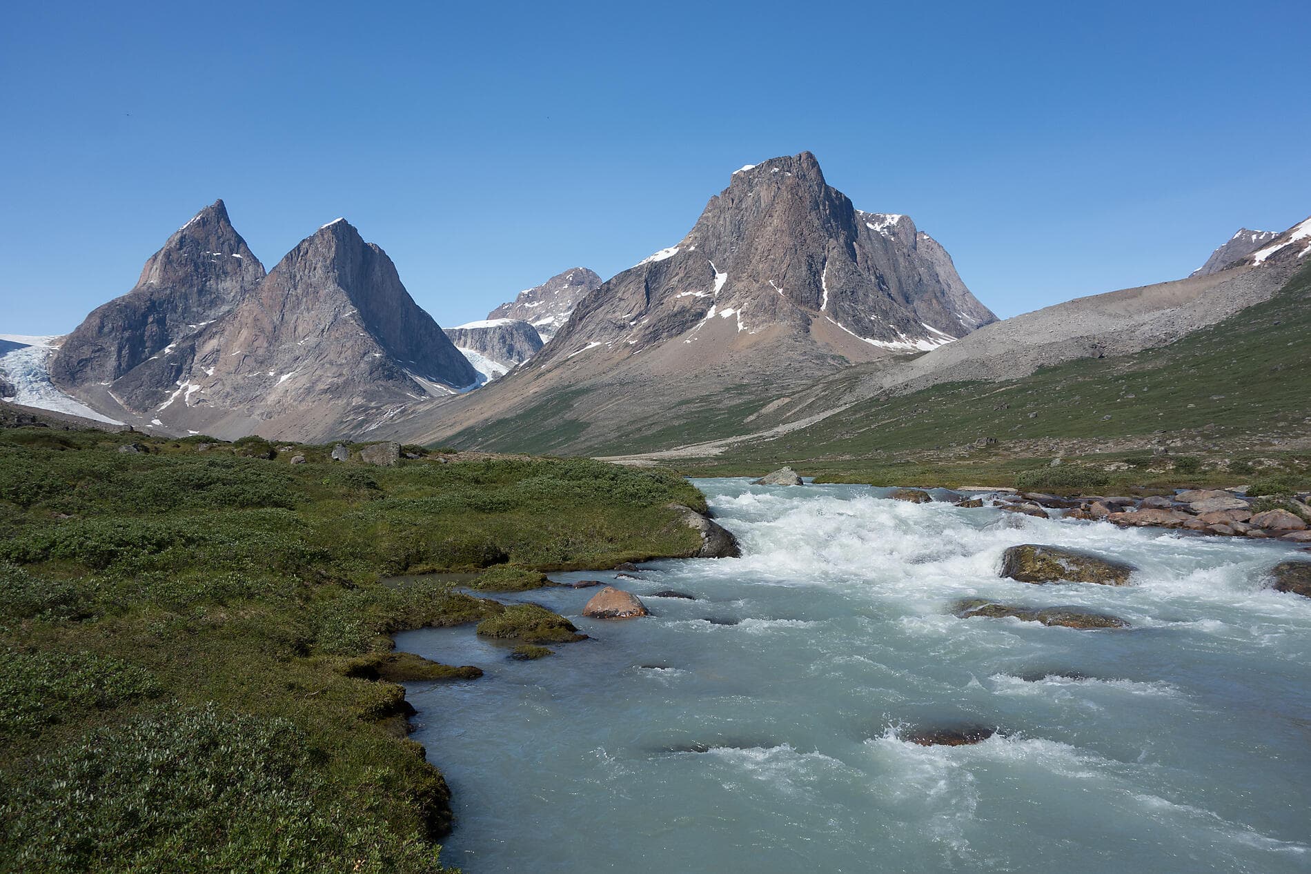 Expedition to the edge of the Ice Sheet 